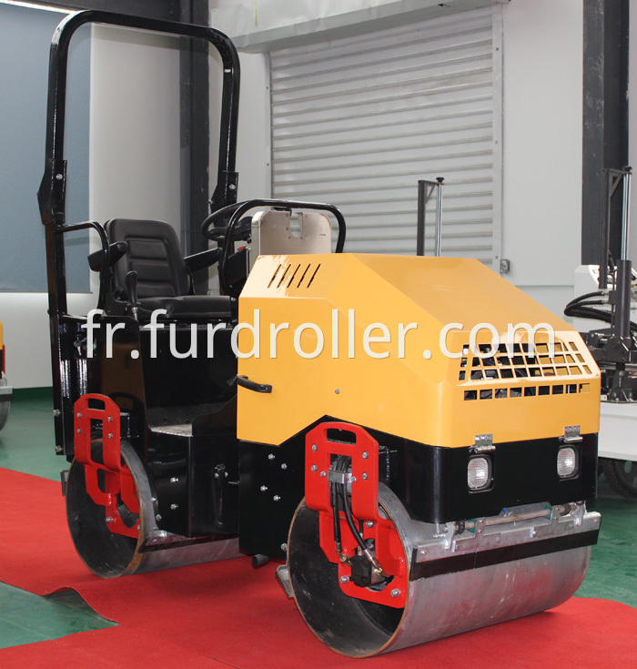 Road vibratory roller (1)